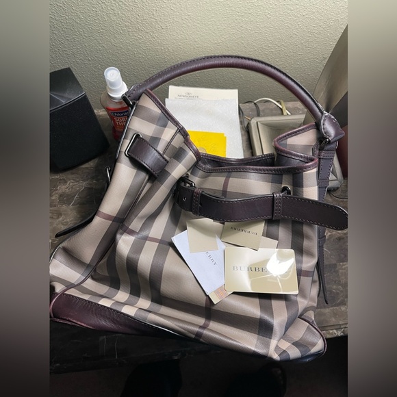 100% Authentic Burberry Walden Hobo Bag - Picture 2 of 10